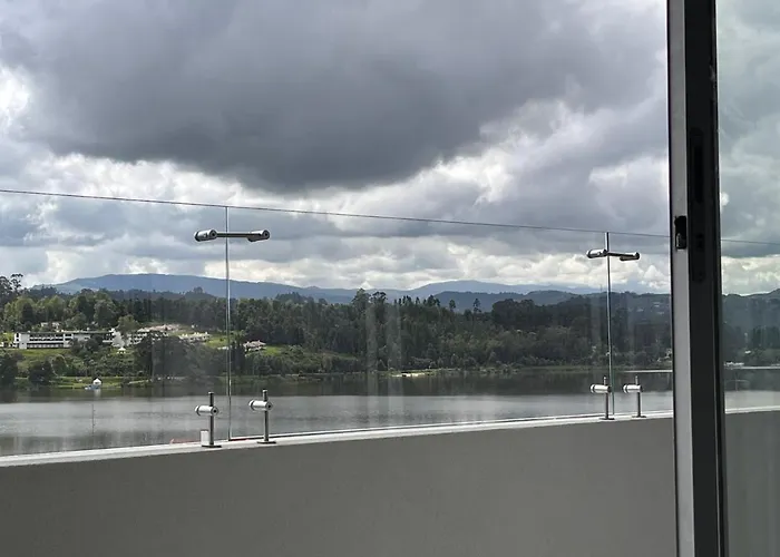 Increible Vista Al Lago